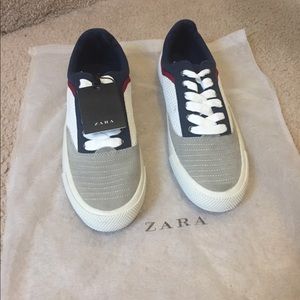 ZARA SNEAKERS FOR MAN